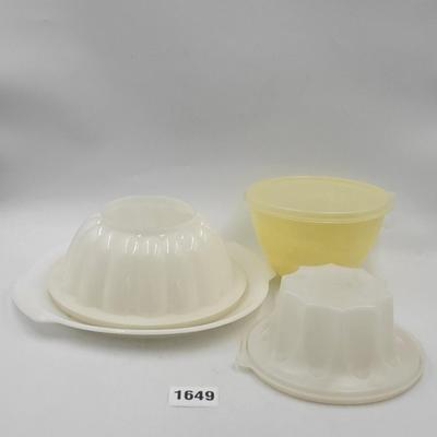 Vintage Tupperware Gel and Go Bundle