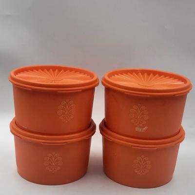 4 Pc Vintage Tupperware Containers