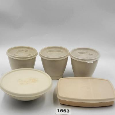 Vintage 5 Pc Tupperware Bundle