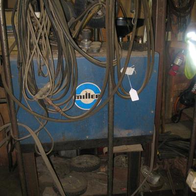 Miller Electric scp-200c welder MIG. and plasma cutter & accessories