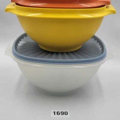 3 Pc Tupperware Lot