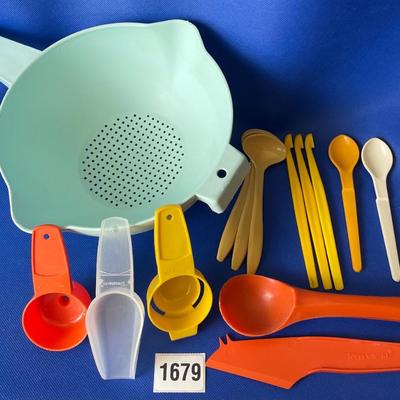 Tupperware Accessories