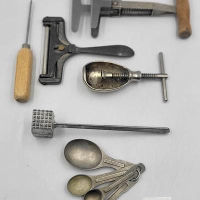 Mixed Vintage Kitchen Utensils