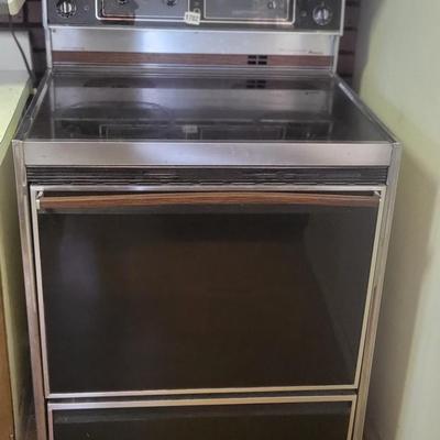 Amana 3:1 Counter Range