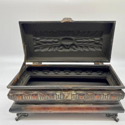Metal Floral Decorative Box
