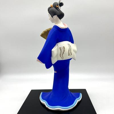 VINTAGE CLAY JAPANESE GEISHA *Read Details