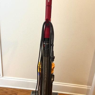 DYSON DC 40