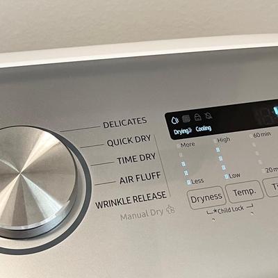 SAMSUNG ~2020 Super Clean Matching White Washer & Electric Dryer