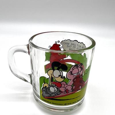 Anchor Hocking, Vintage McDonaldâ€™s Garfieldâ€™s Glass Mugs