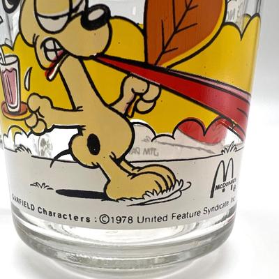Anchor Hocking, Vintage McDonaldâ€™s Garfieldâ€™s Glass Mugs