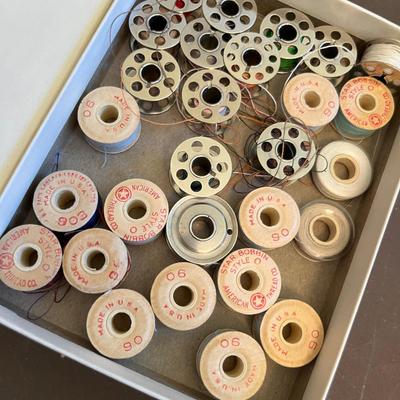 Box of bobbins