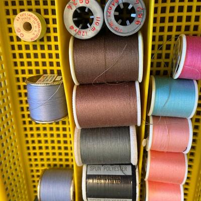 Tray of thread