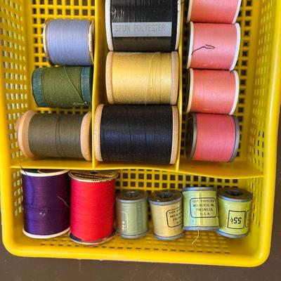 Tray of thread