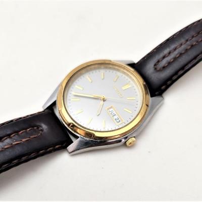 Lot #22  Vintage SEIKO Man's Watch - made in 1975