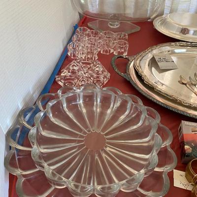 Silverplated trays  large centerpiece bowl Napkin rings