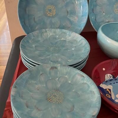 Azela Turquoise 222 Fifth ceramic plates and bowls, glass bowls