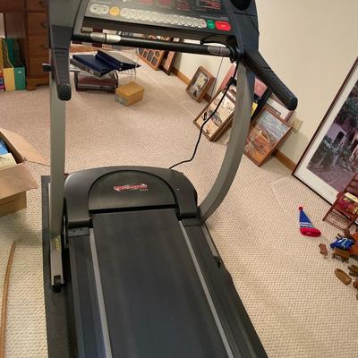 Proform 520x treadmill deals