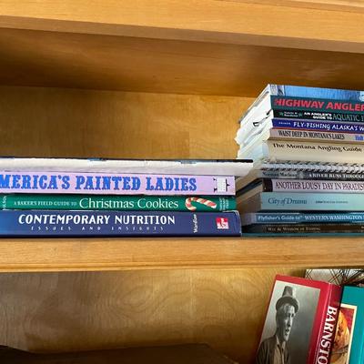 Books content of 4 shelves