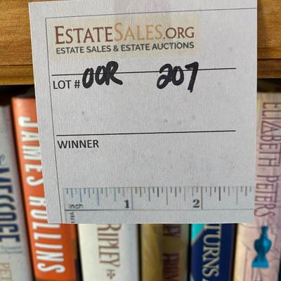 Books content of 4 shelves