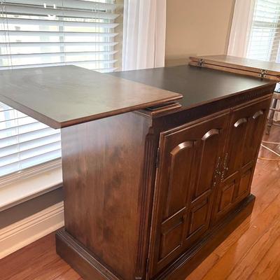 Ethan Allen Regency Maple Server