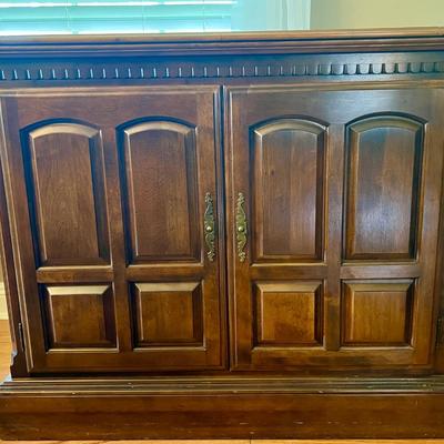 Ethan Allen Regency Maple Server