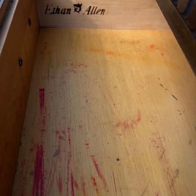 ETHAN ALLEN CLASSIC  Manor  Cabinet