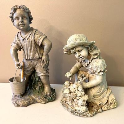 Outdoor Resin Boy & Girl Statue *Read Details