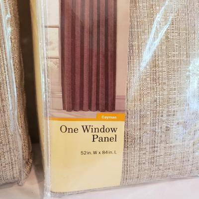 Curtain Window Panels and Three Rods (UH-KD)