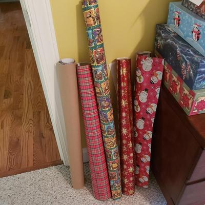 Christmas Decorations, Wrapping Paper and More (B3-KD)