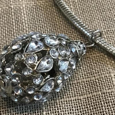 Large  Sparkling Pendant Silver Tone  Locking Braided Type Necklace