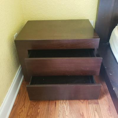 Five Piece Bedroom Suite by HuppÃ© & FrÃ¨res LtÃ©e (PB-KD)