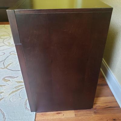 Five Piece Bedroom Suite by HuppÃ© & FrÃ¨res LtÃ©e (PB-KD)