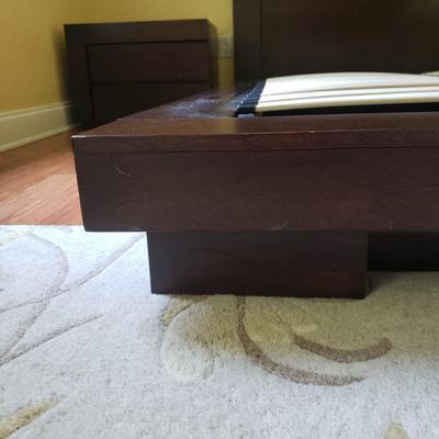 Five Piece Bedroom Suite by HuppÃ© & FrÃ¨res LtÃ©e (PB-KD)