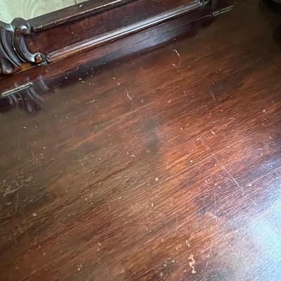 Cavalier Cedar Lined Chest (UB-RG)