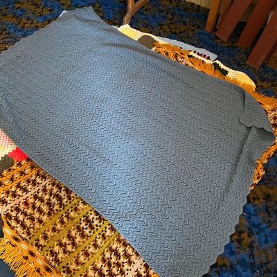 Crochet Blankets/Throws (UB-RG)