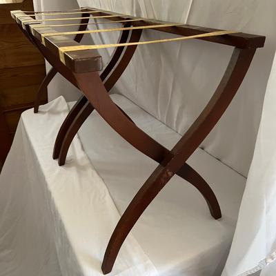 Four Luggage Stands (UB-RG)