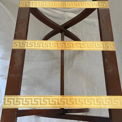 Four Luggage Stands (UB-RG)