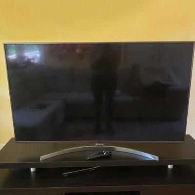 LG 55" LED Smart TV and Panasonic Blue Ray Player (GR-KD)