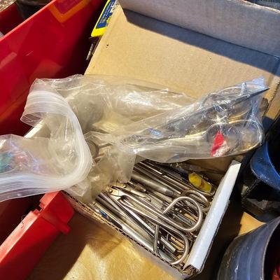 Huge Hardware Assortment  (WS2-JS)