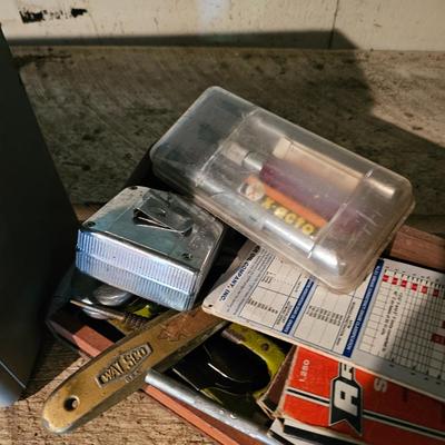 Huge Hardware Assortment  (WS2-JS)