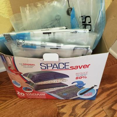Space Saver Bags, Large Moving Bags, & Over Door Hanging Racks (PB-KD)