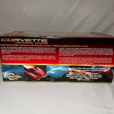 ERTL American Muscle 1962/1953 Chevy Corvette 1/18 Diecast Collectible Cars (UB-RG)