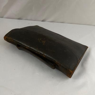 Vintage Vanity (UBA-RG)