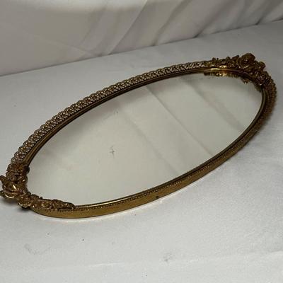 Vintage Vanity (UBA-RG)