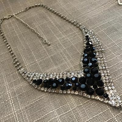 Beautiful Rhinestone Fashion Necklace