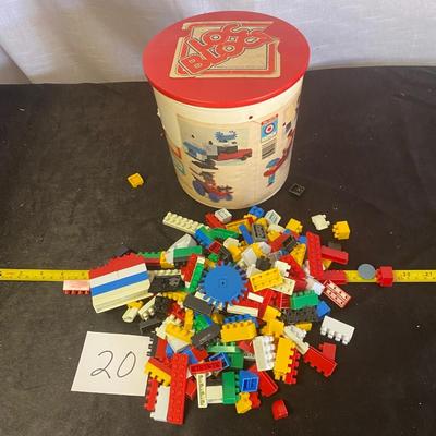 Vintage Loc Blocks