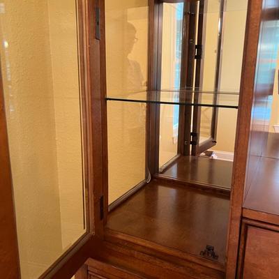 American Signature China Cabinet (DR-MK)