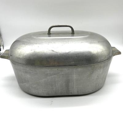 MAGNALITE GHC Wagner Ware 13 QT Oval Roaster