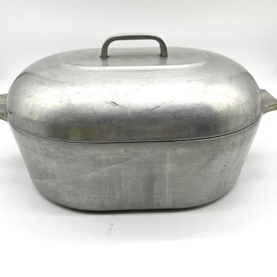 MAGNALITE GHC Wagner Ware 13 QT Oval Roaster