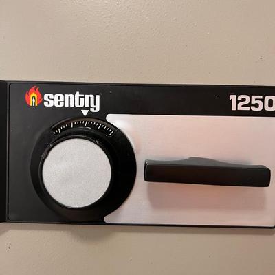 Vintage Sentry Fireproof Safe W Code